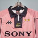 Camisa Juventus Reserva 97/98 - Versão Retro Manga Comprida - KARIOCA MULTIMARCAS