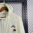 Jaqueta Corta Vento Nike 23/24 - Bege e Azul - KARIOCA MULTIMARCAS