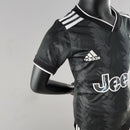 Kit Infantil Juventus Reserva 22/23 - KARIOCA MULTIMARCAS