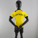 Kit Infantil Borussia Dortmund Titular 22/23 - KARIOCA MULTIMARCAS