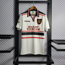 Camisa Manchester United Reserva 97/99 - Versão Retro - KARIOCA MULTIMARCAS
