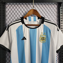 Camisa Argentina Home 23/24 - Adidas Torcedor Masculina - KARIOCA MULTIMARCAS