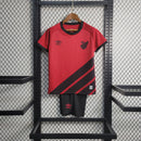 Kit Infantil Athletico Paranaense Titular 23/24 - KARIOCA MULTIMARCAS