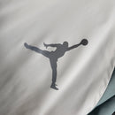 Jaqueta Corta Vento Jordan Cinza e Branca 23/24 - KARIOCA MULTIMARCAS