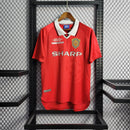 Camisa Manchester United Titular 1999 - Versão Retro - KARIOCA MULTIMARCAS