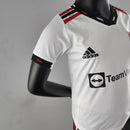 Kit Infantil Manchester United Reserva 22/23 - KARIOCA MULTIMARCAS